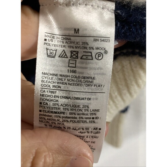 Old Navy Fair Isle Ski Sweater Womens XL NWOT Blue Wool Blend - Picture 3 of 7